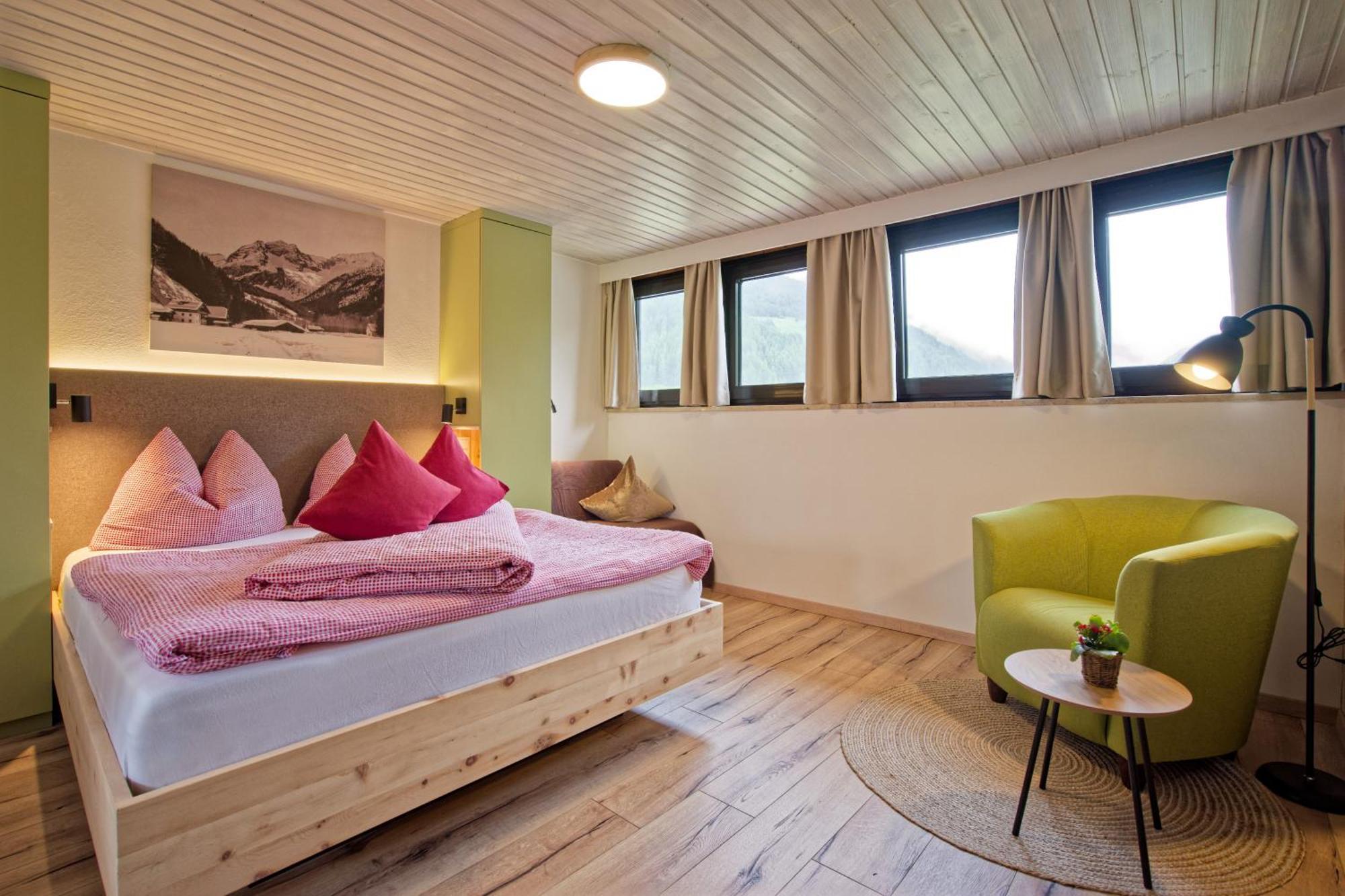 Bergchalet Hotel Reinerhof Riva di Tures Zewnętrze zdjęcie